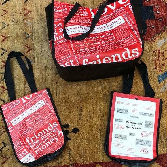 COPY - 🔥 4/$25 Lululemon Tote Bags: 1 Large 2 Small 🎉🔴 - Picture 2 of 3